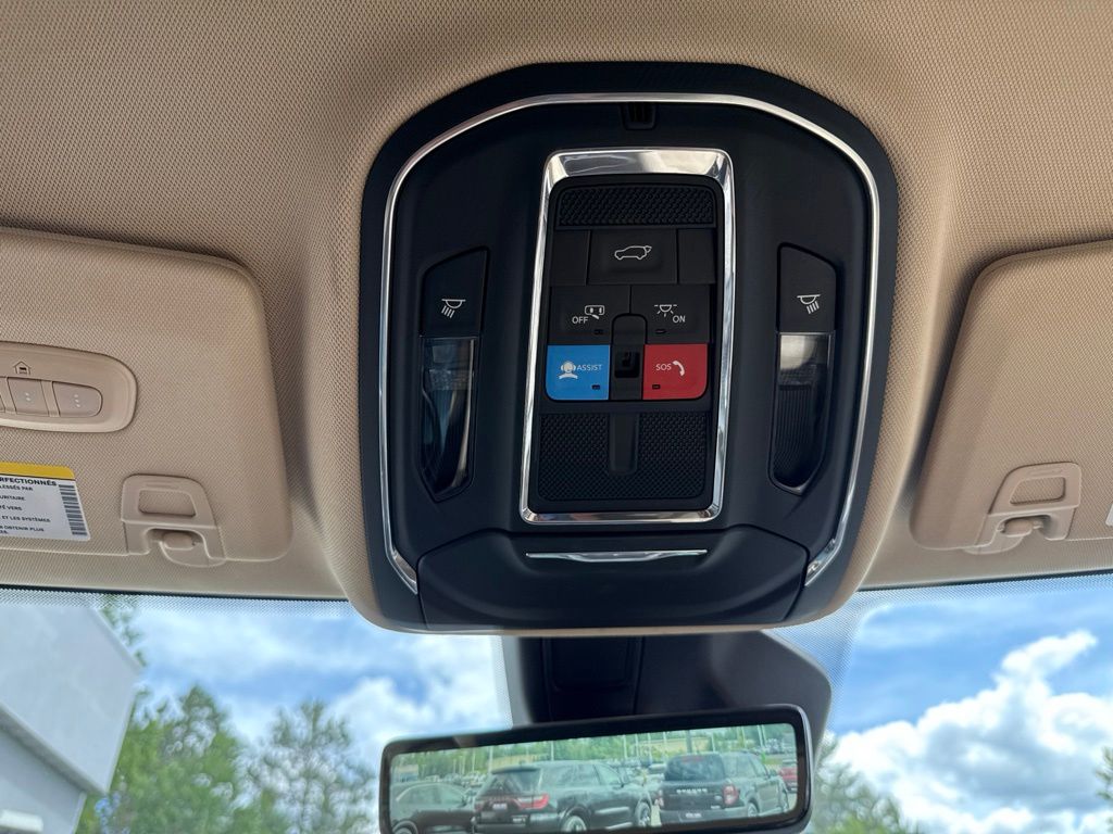 2022 Jeep Grand Cherokee Limited - Photo 20