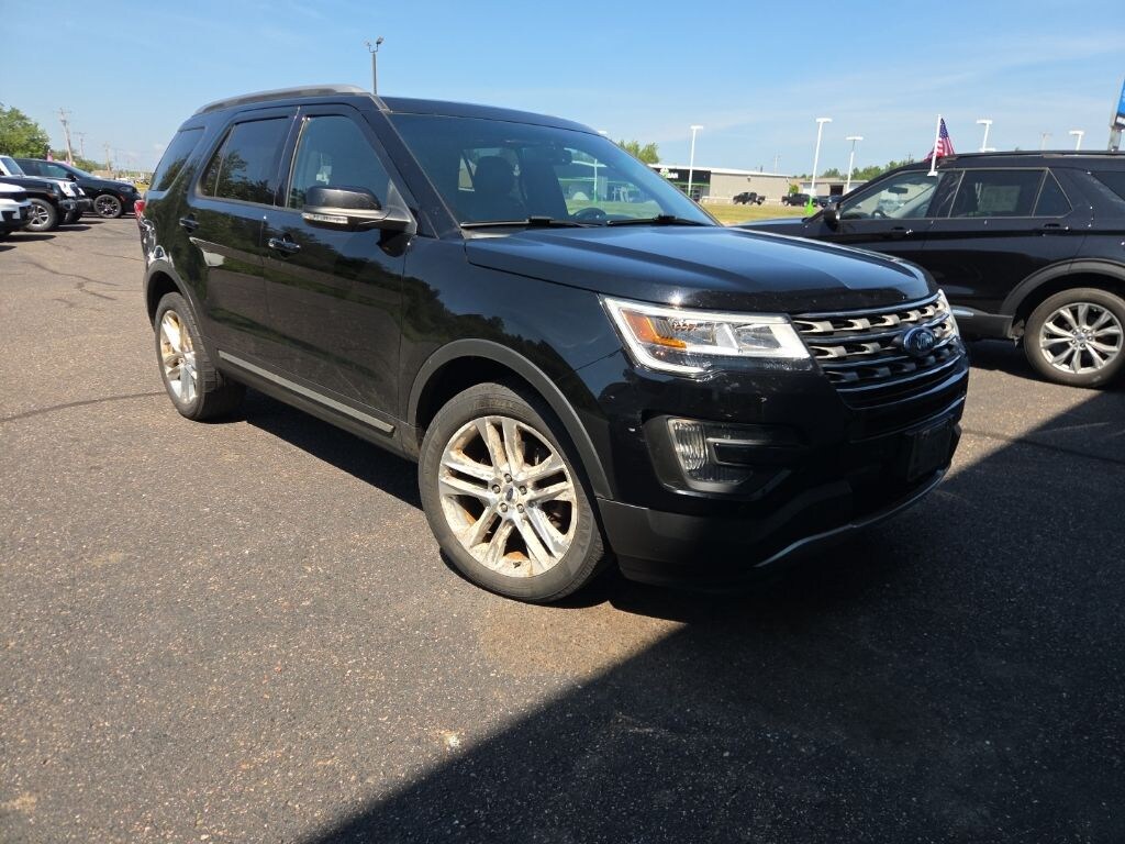 Used 2016 Ford Explorer XLT SUV