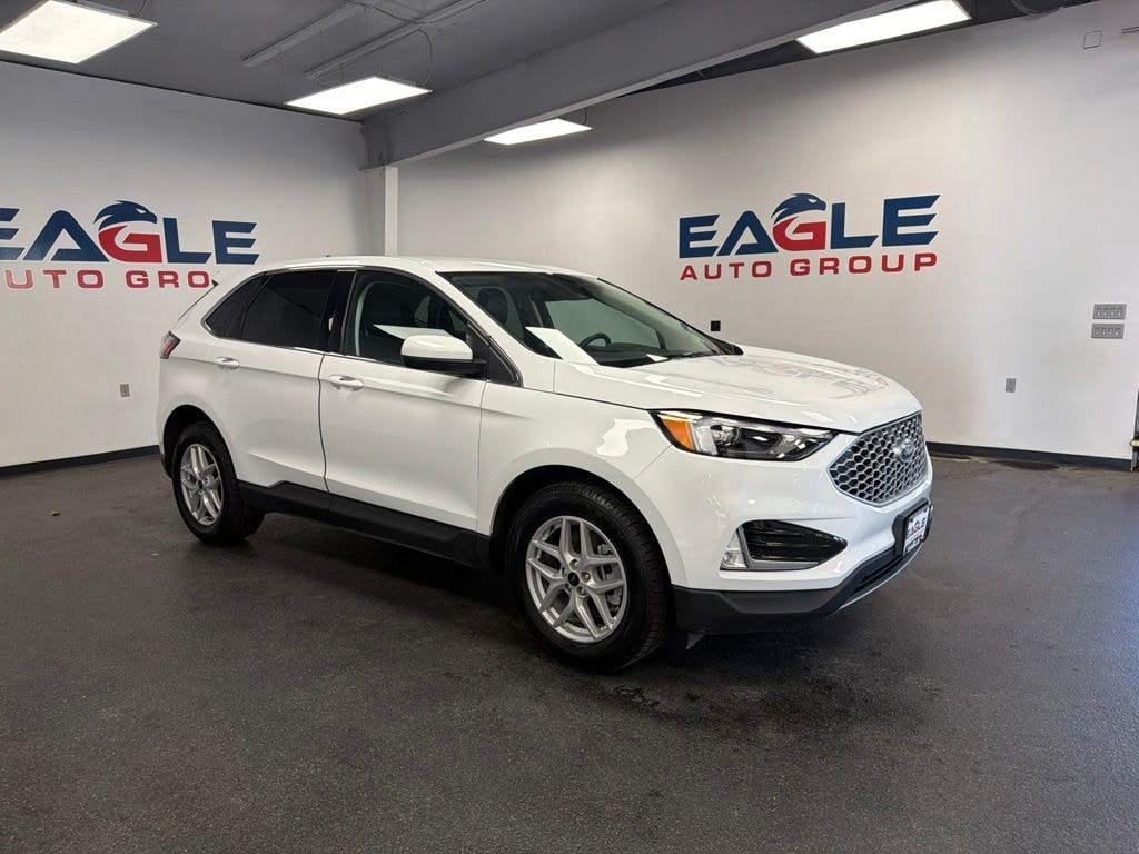 Used 2024 Ford Edge SEL SUV