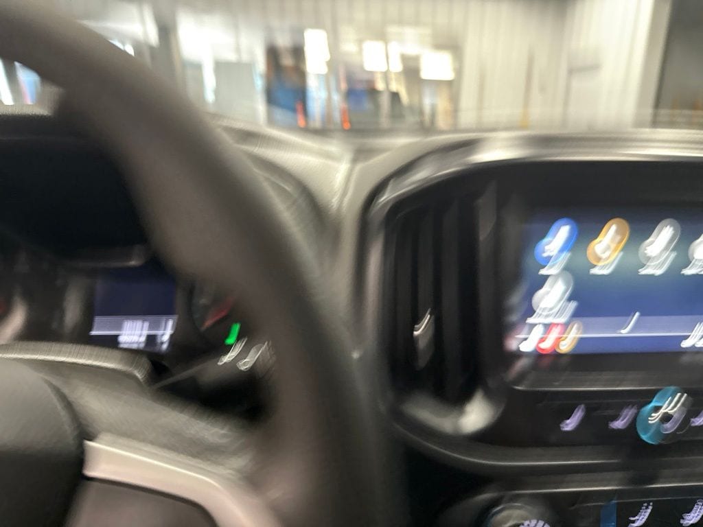 2019 Chevrolet Colorado Work Truck - Photo 18