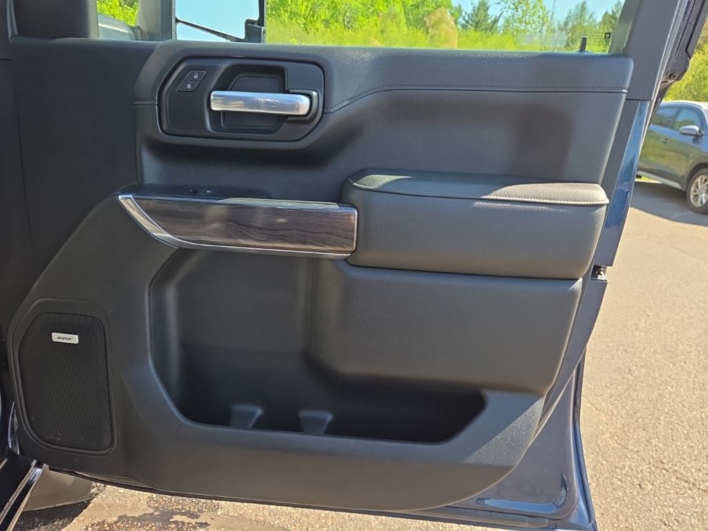 2021 Chevrolet Silverado 3500HD LTZ - Photo 33