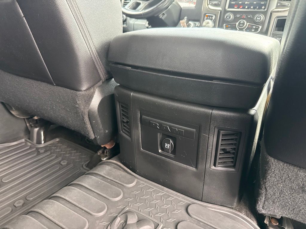2018 RAM Ram 1500 Pickup Night - Photo 23