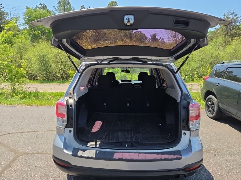 Used 2017 Subaru Forester 2.5i SUV