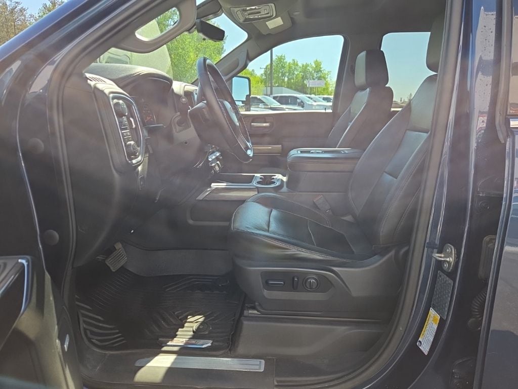 2021 Chevrolet Silverado 3500HD LTZ - Photo 12