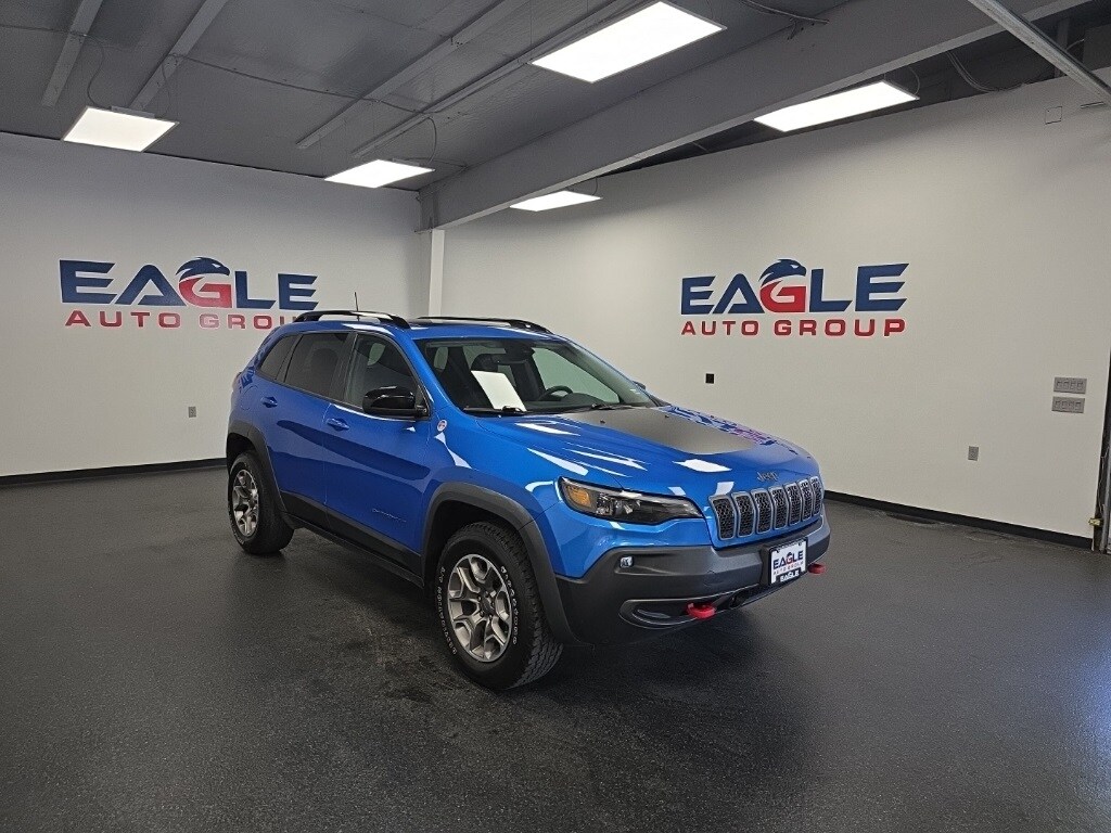 Used 2022 Jeep Cherokee Trailhawk SUV