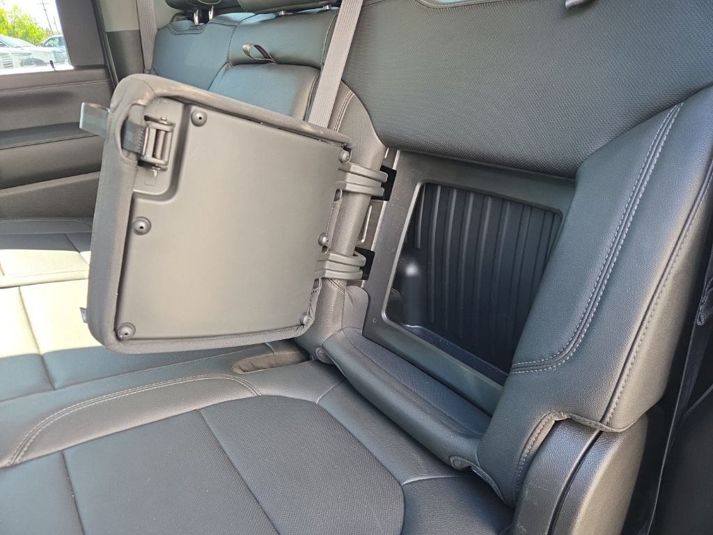2021 Chevrolet Silverado 3500HD LTZ - Photo 25
