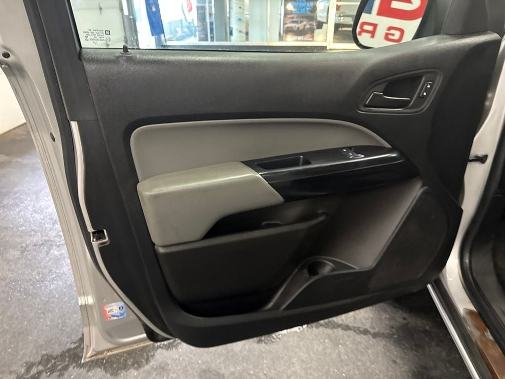 2019 Chevrolet Colorado Work Truck - Photo 16