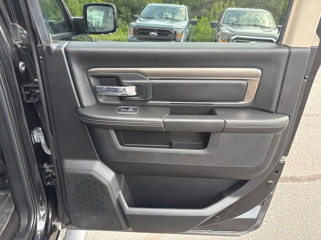 2018 RAM Ram 1500 Pickup Night - Photo 21
