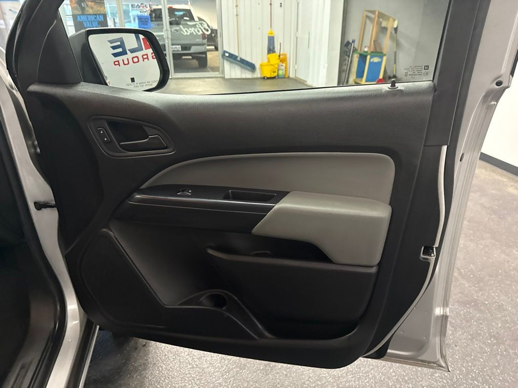 2019 Chevrolet Colorado Work Truck - Photo 36