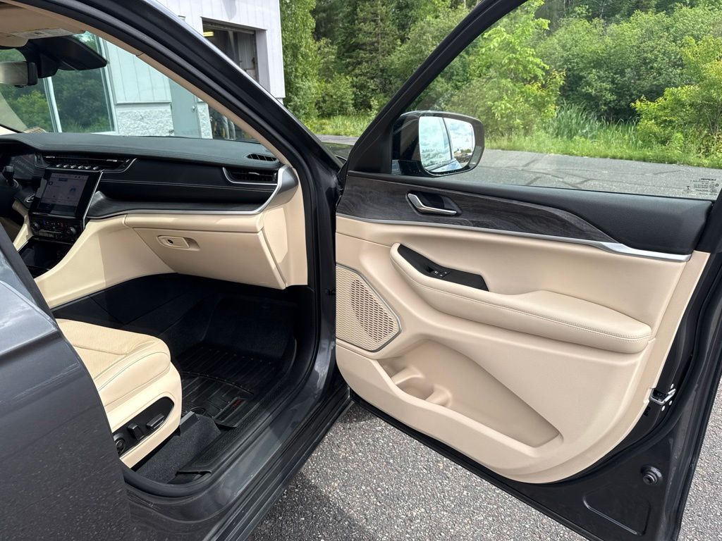 2022 Jeep Grand Cherokee Limited - Photo 23