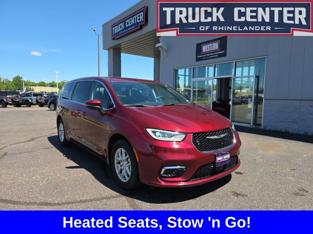 Used 2023 Chrysler Pacifica Touring L Minivan/Van