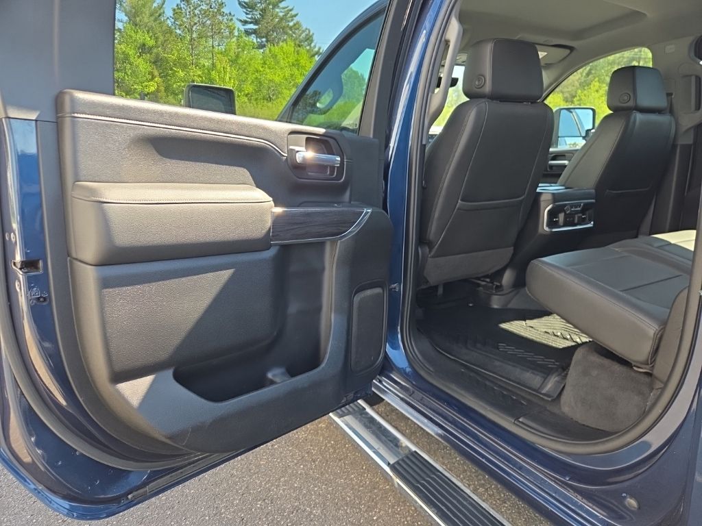 2021 Chevrolet Silverado 3500HD LTZ - Photo 21