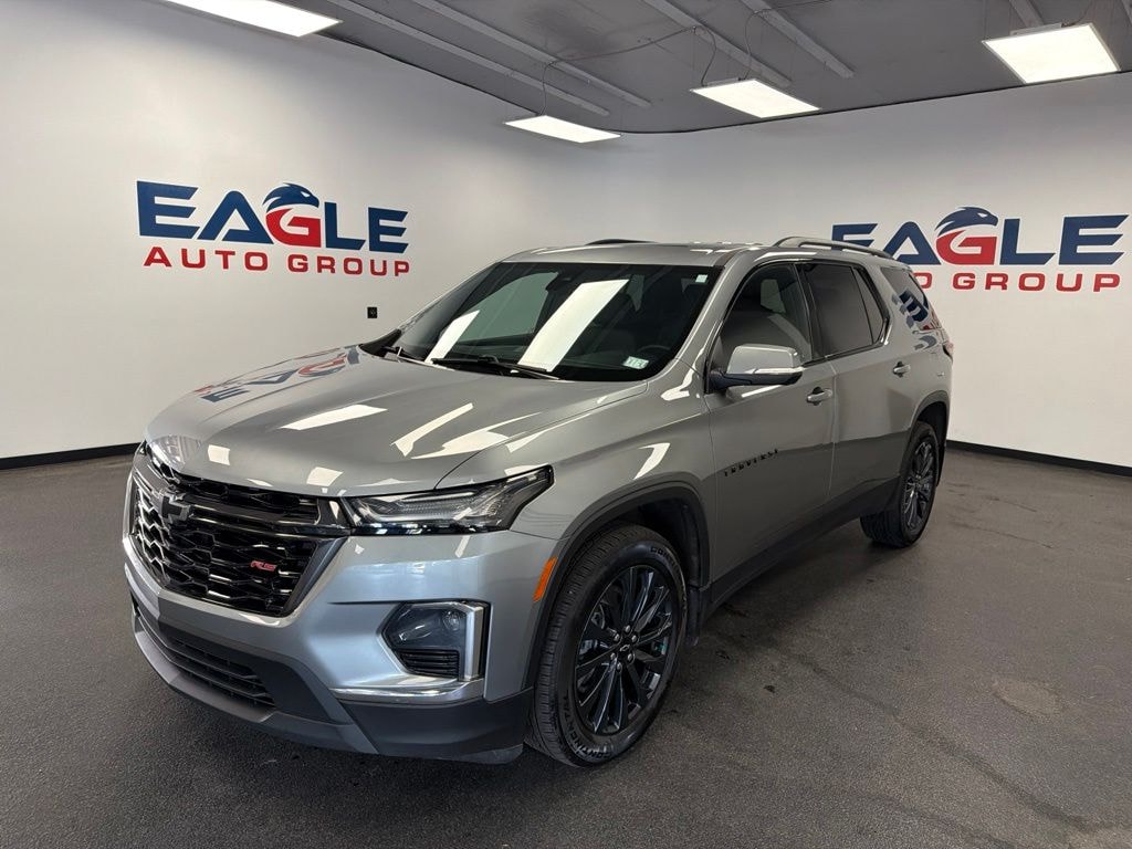 Used 2023 Chevrolet Traverse RS SUV