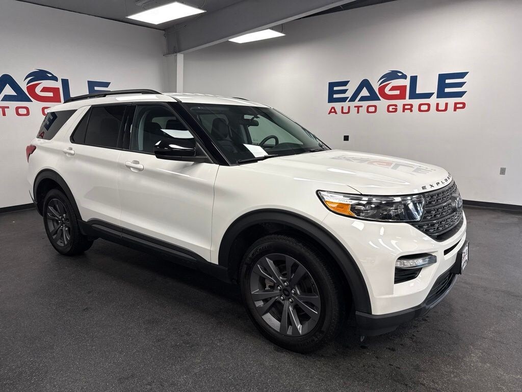 Used 2024 Ford Explorer XLT SUV