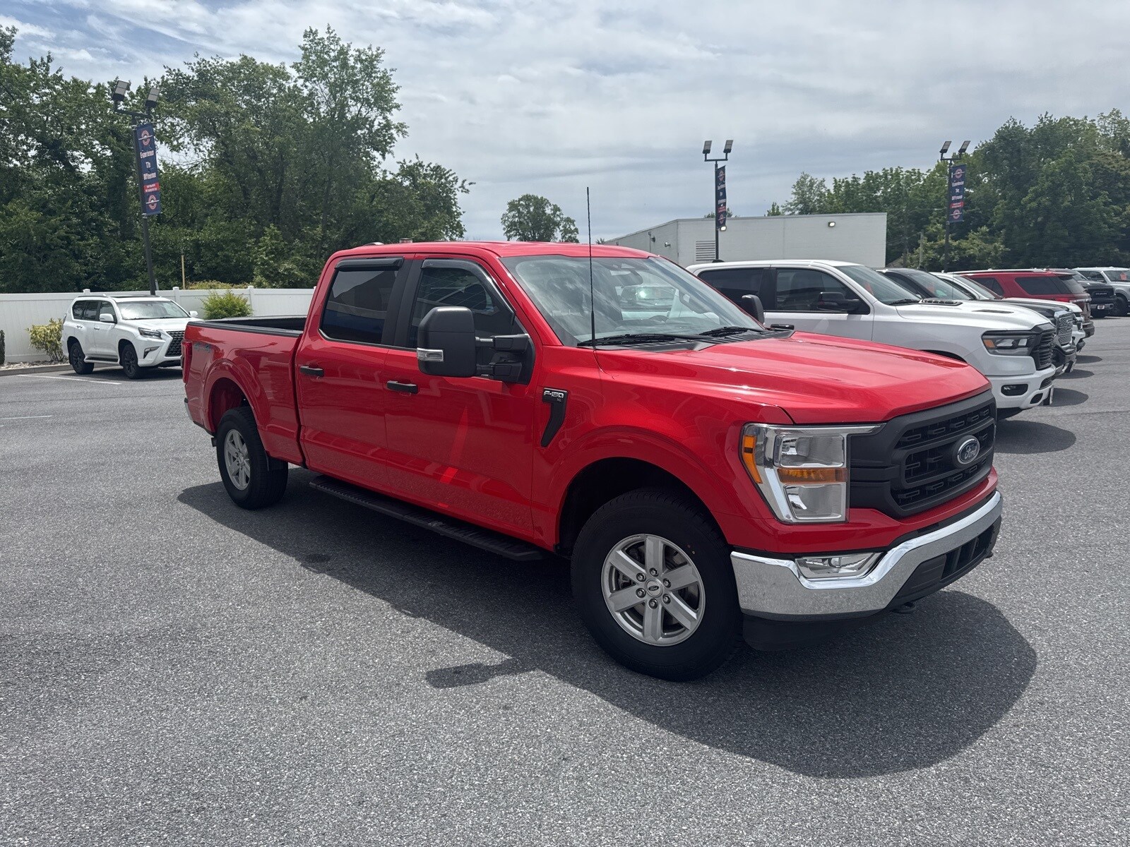 2022 Ford F-150 XL photo 3