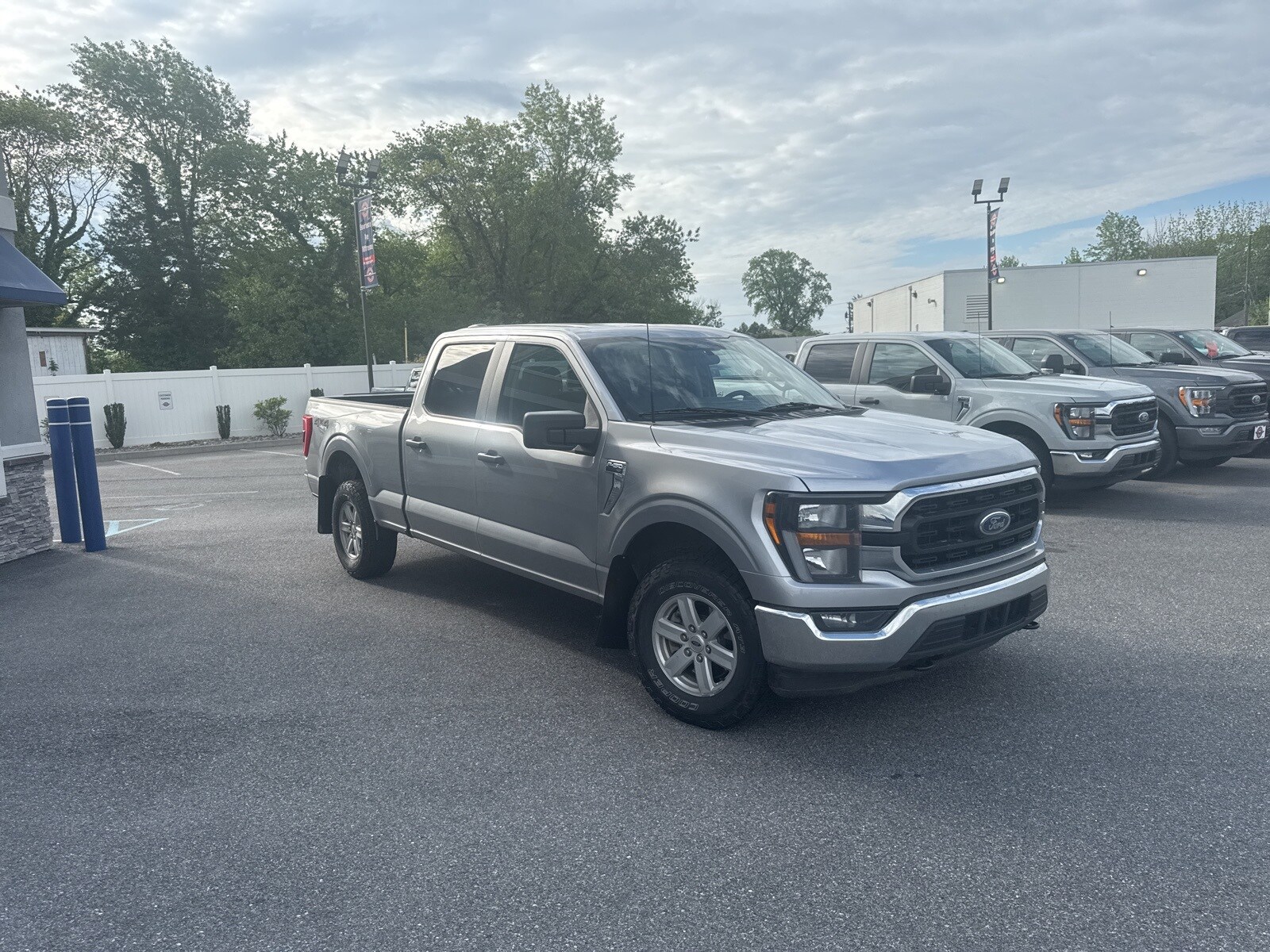 2023 Ford F-150 XL photo 4