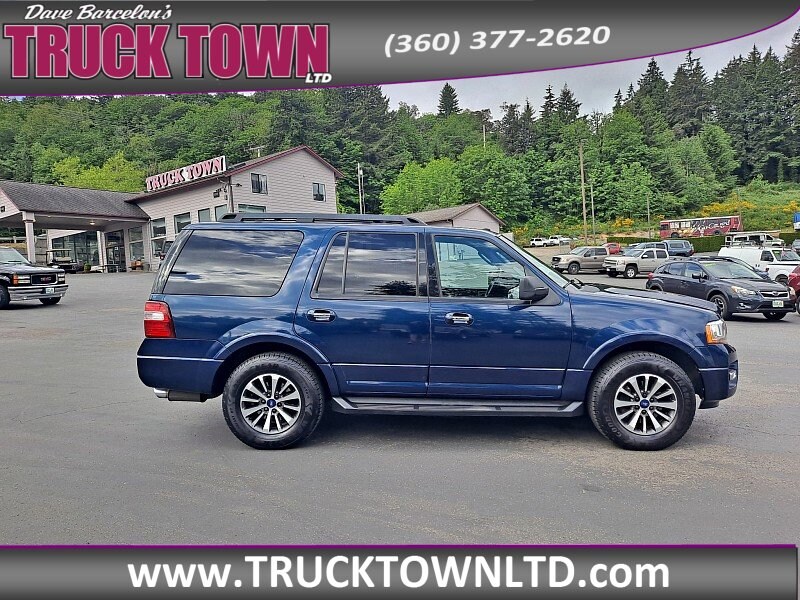 2017 Ford Expedition XLT King Ranch photo 2
