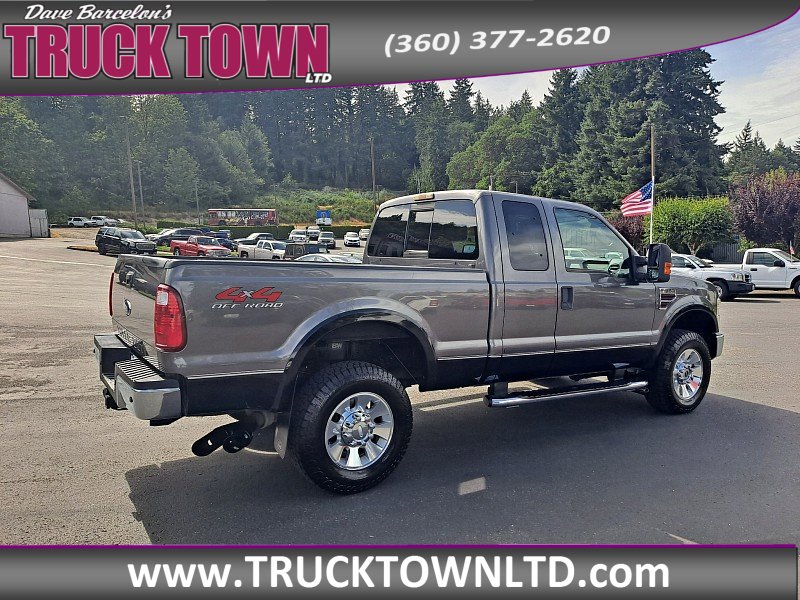 2008 Ford F-350 Lariat photo 3