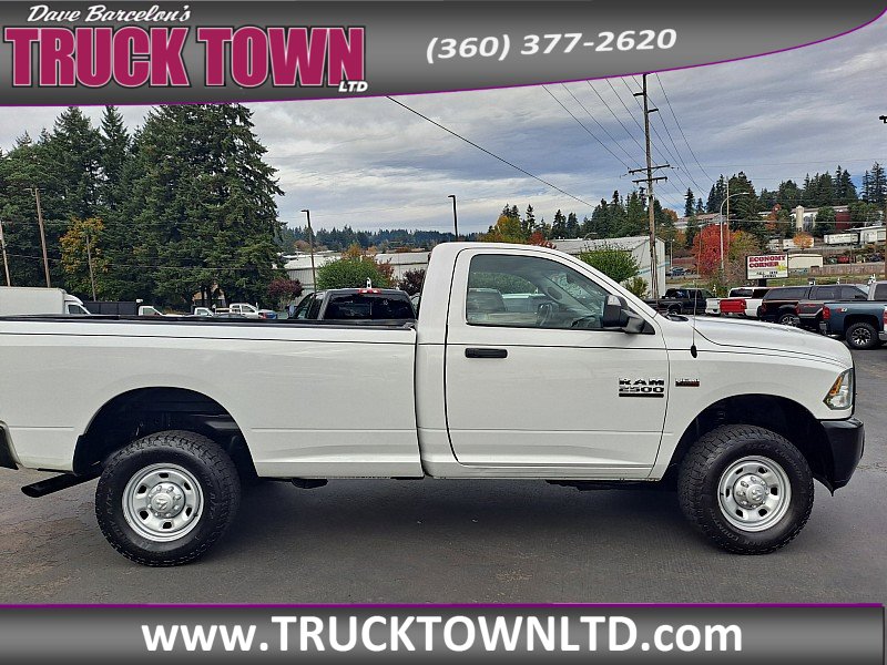 2016 Ram 2500 Tradesman photo 2