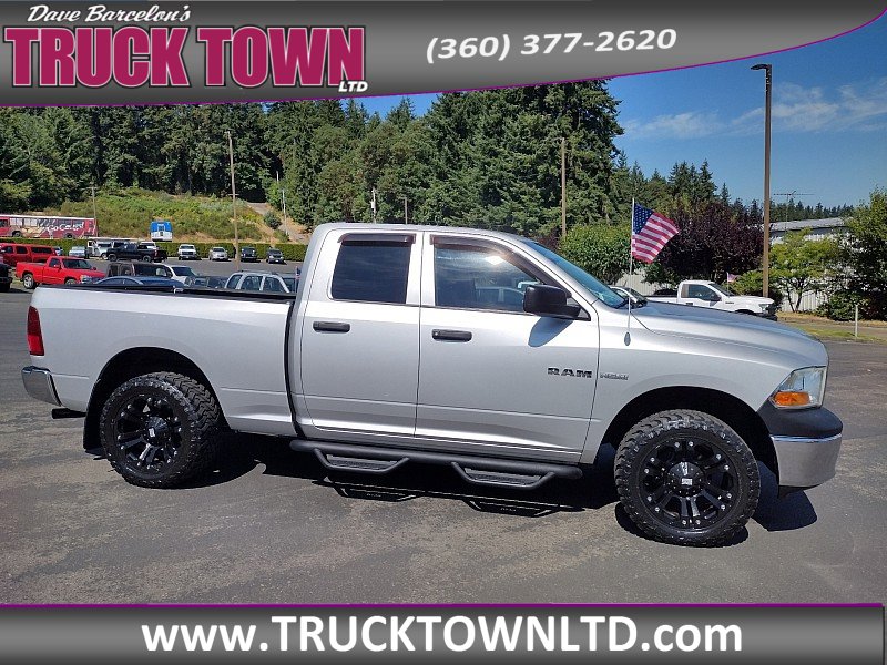 2010 Dodge Ram ST photo 3
