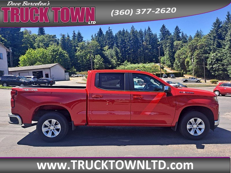 2020 Chevrolet Silverado 1500 LT photo 2