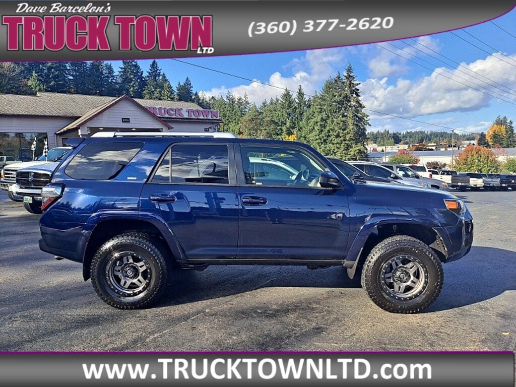 Used 2016 Toyota 4Runner SR5 SUV