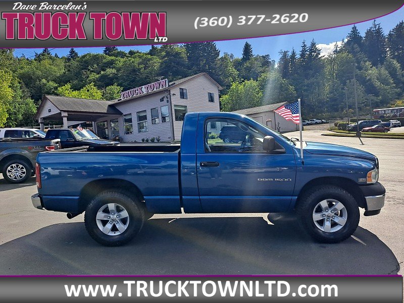 2004 Dodge Ram ST photo 2