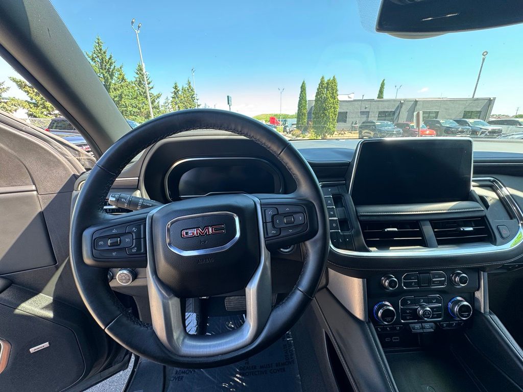 2024 GMC Yukon XL SLT - Photo 22
