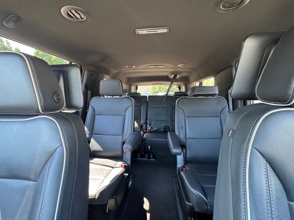 2024 GMC Yukon XL SLT - Photo 30