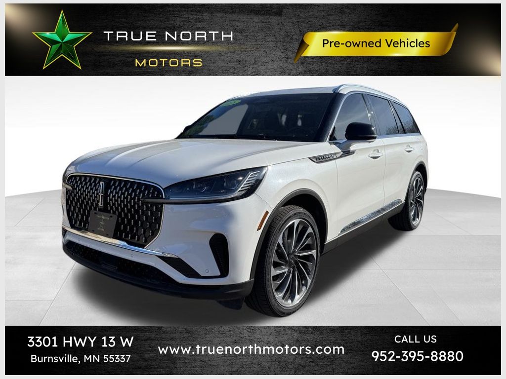 2025 Lincoln Aviator Reserve AWD's photo