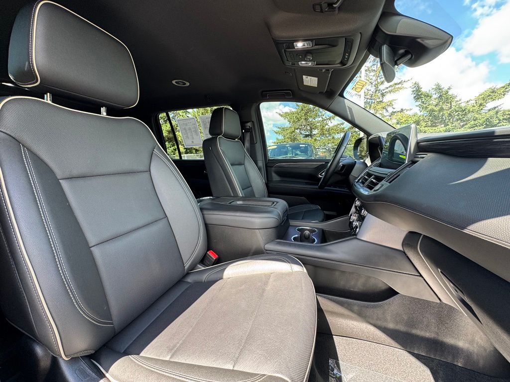 2024 GMC Yukon XL SLT - Photo 36