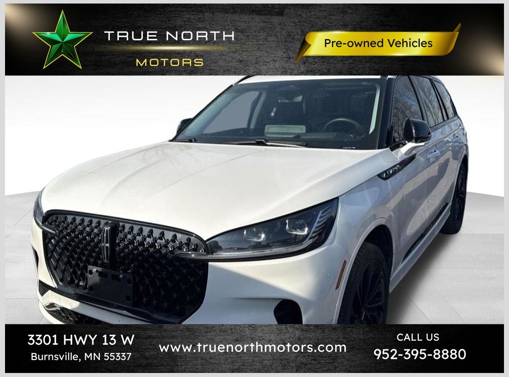 2025 Lincoln Aviator Reserve AWD's photo