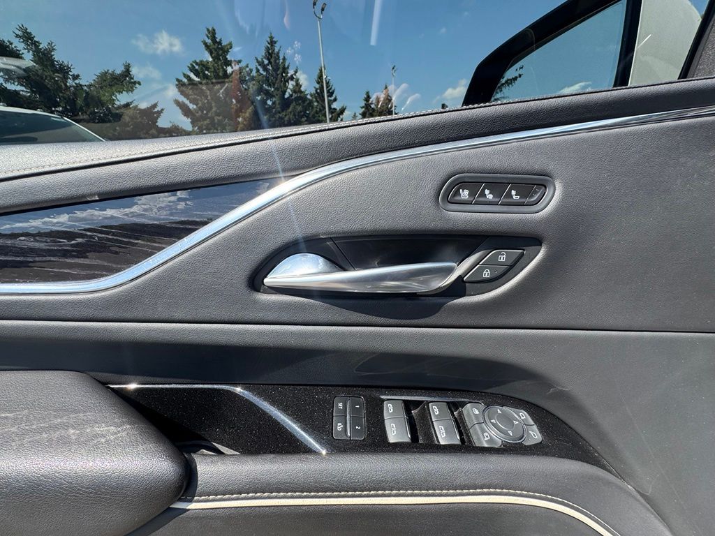 2021 Cadillac Escalade ESV Sport - Photo 15