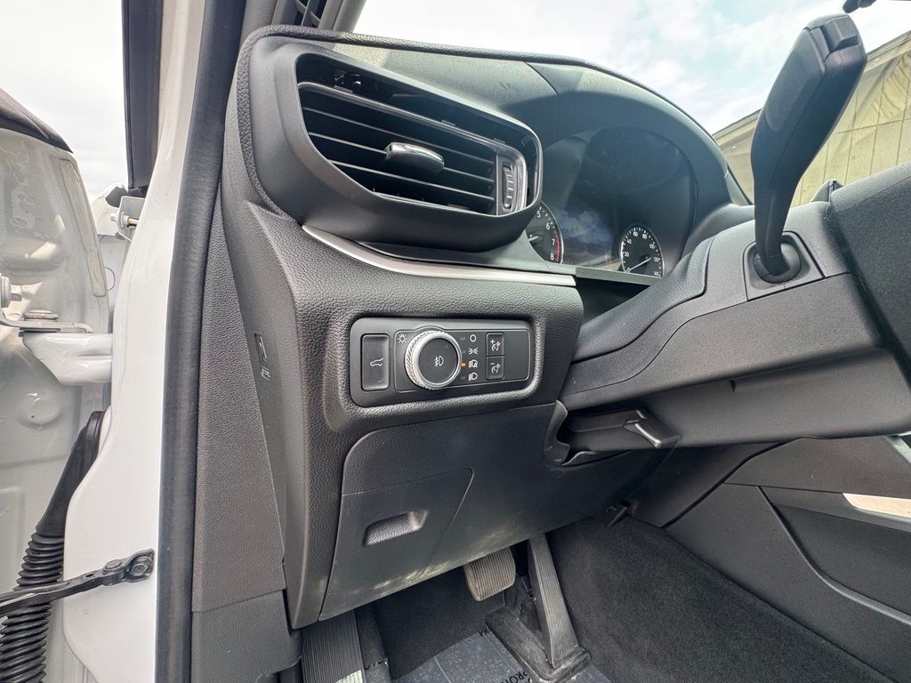 2022 Ford Explorer XLT - Photo 20
