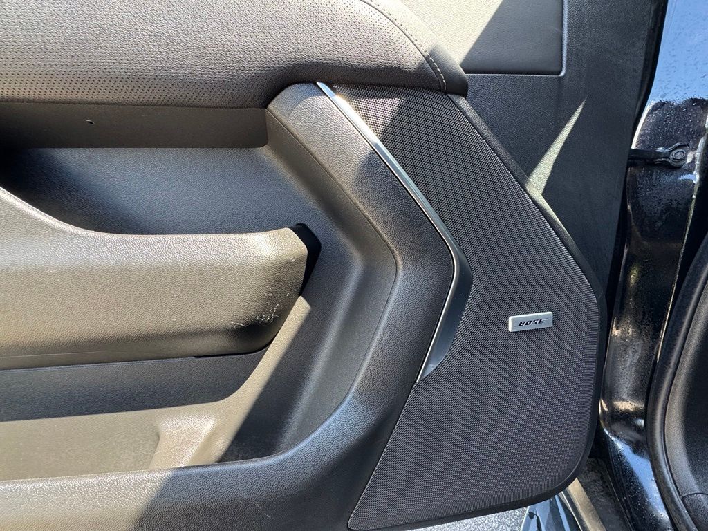 2024 GMC Yukon XL SLT - Photo 16