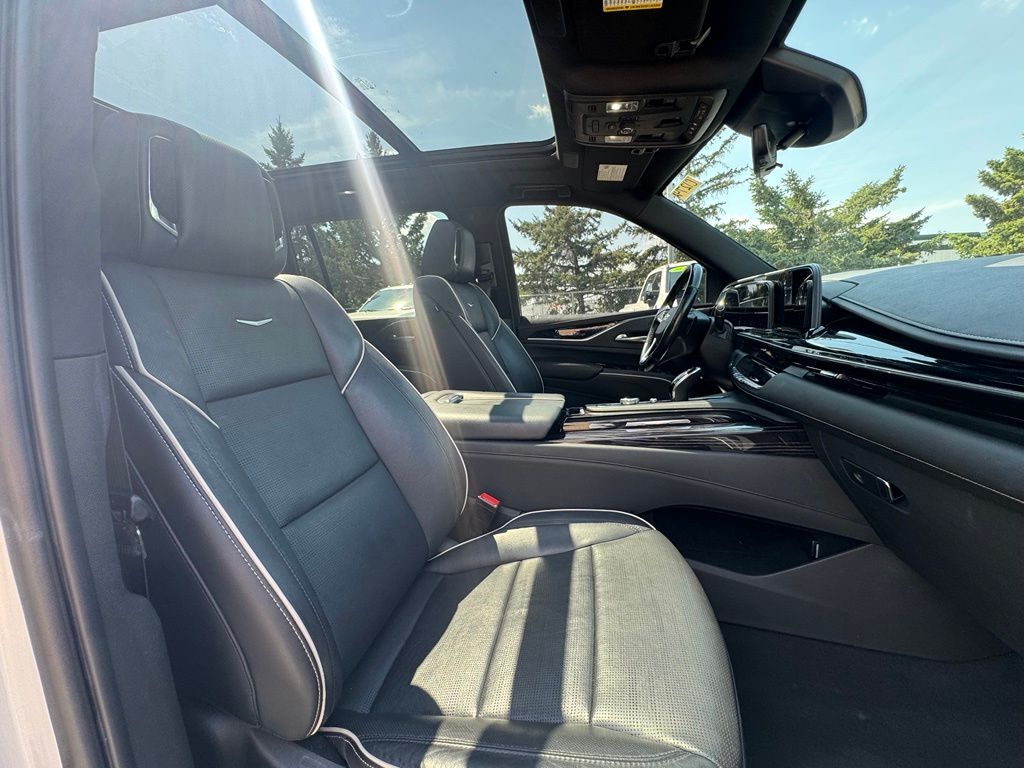 2021 Cadillac Escalade ESV Sport - Photo 36