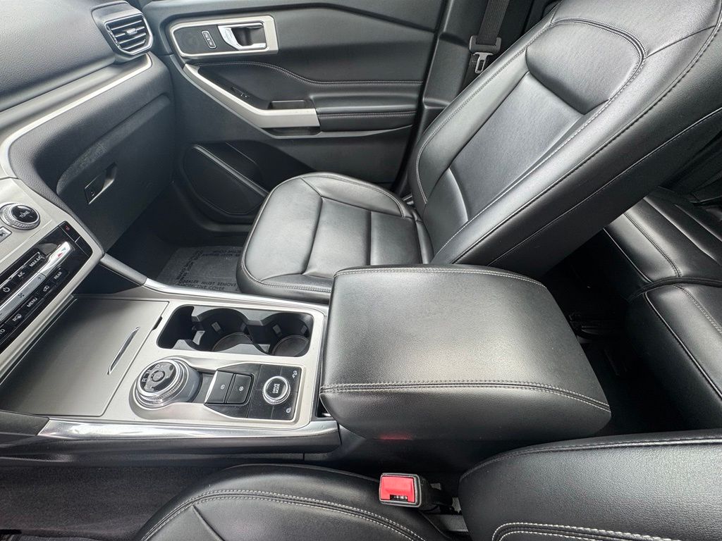 2022 Ford Explorer XLT - Photo 21