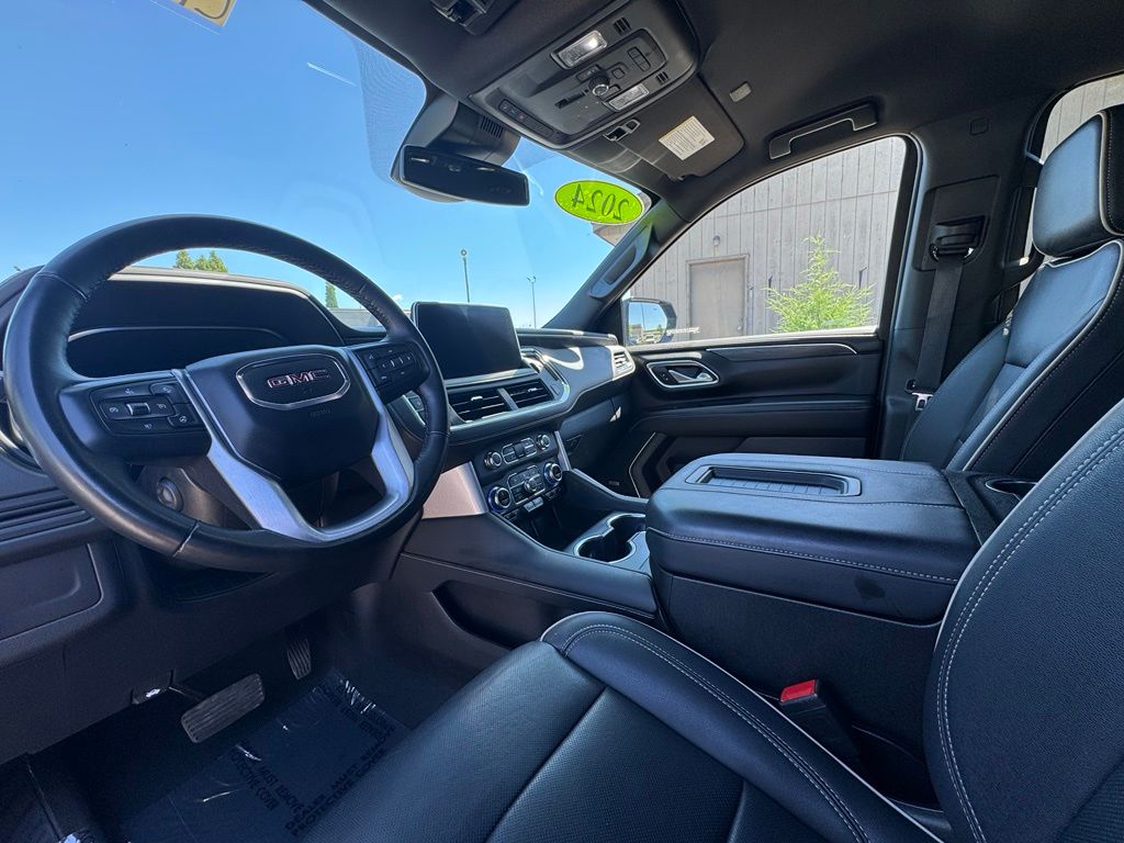 2024 GMC Yukon XL SLT - Photo 20