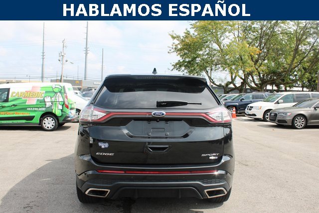 2015 Ford Edge Sport photo 3
