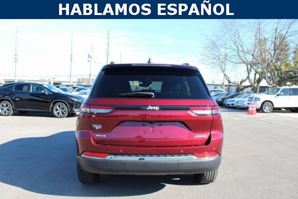 Used 2024 Jeep Grand Cherokee Laredo SUV