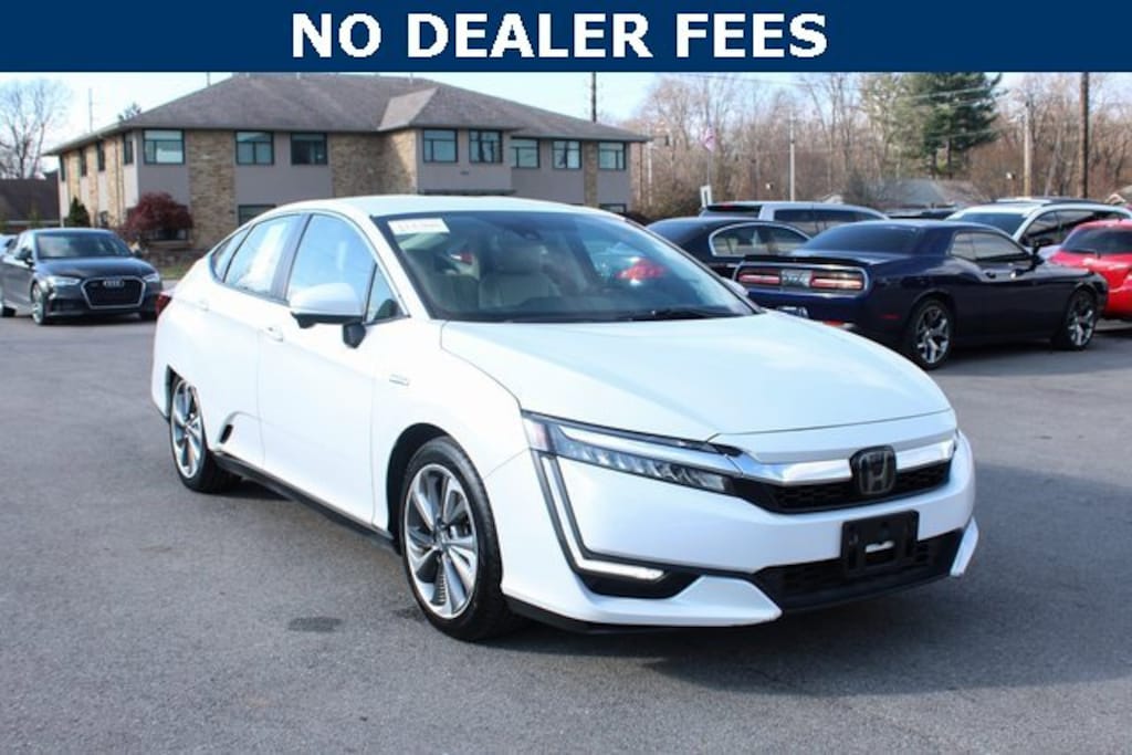 Used 2018 Honda Clarity Plug-In Hybrid Sedan