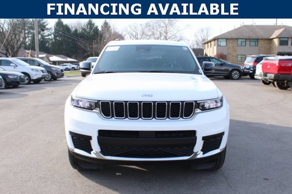 Used 2024 Jeep Grand Cherokee L Laredo SUV