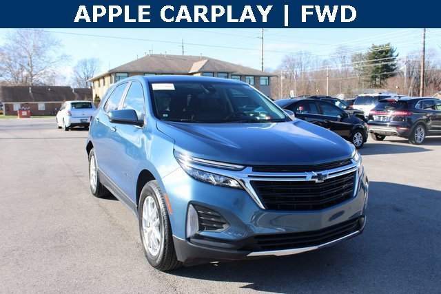 2024 Chevrolet Equinox LT photo 2