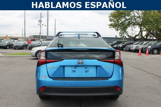2022 Toyota Prius LE photo 4