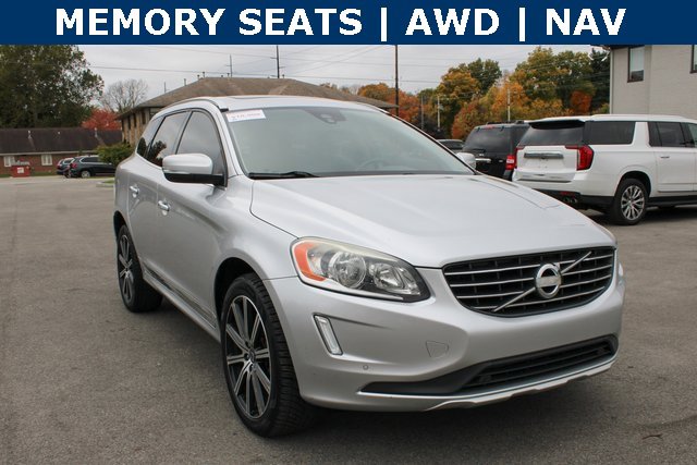 2015 Volvo XC60 T6 Platinum photo 2