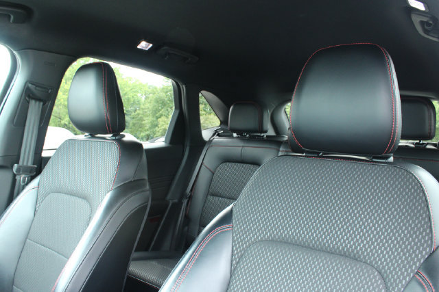 2024 Ford Escape ST-Line - Photo 14