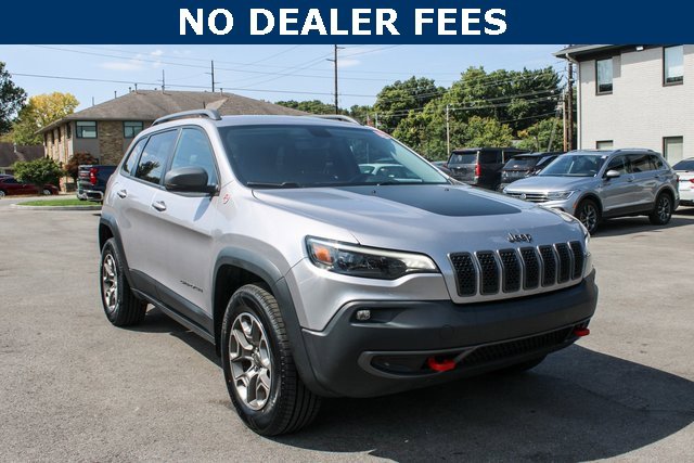 2020 Jeep Cherokee Trailhawk photo 2