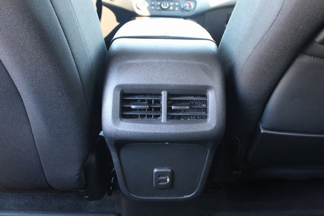 2023 GMC Terrain SLE - Photo 32