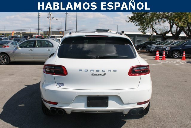 2015 Porsche Macan S photo 4