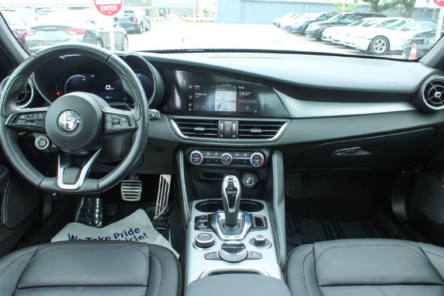 2024 Alfa Romeo Giulia Ti - Photo 16